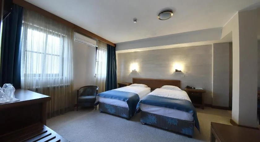 Hotel Prestige