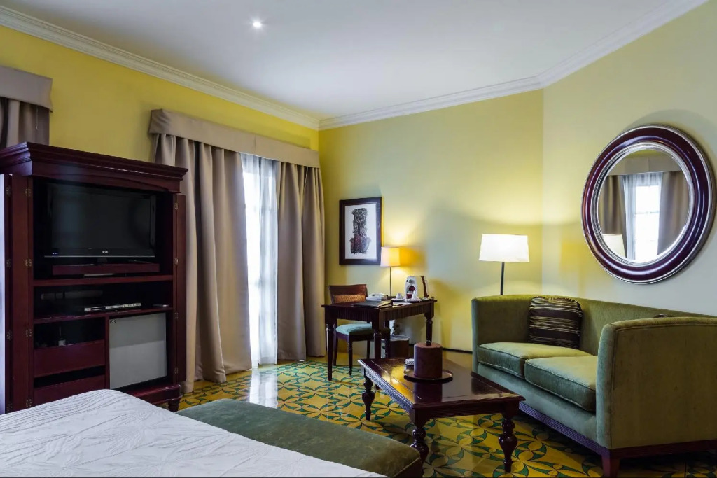 Hotel Saratoga
