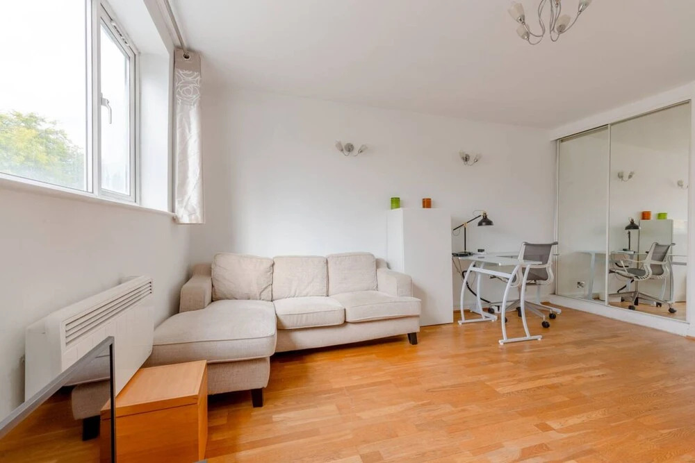 Bright 1 Bedroom Apartment in Between Fulham and Chelsea