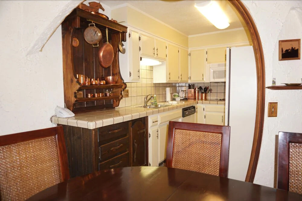 Waterfront Lakeview Ave Tahoe  Rental 2 Bedroom Condo