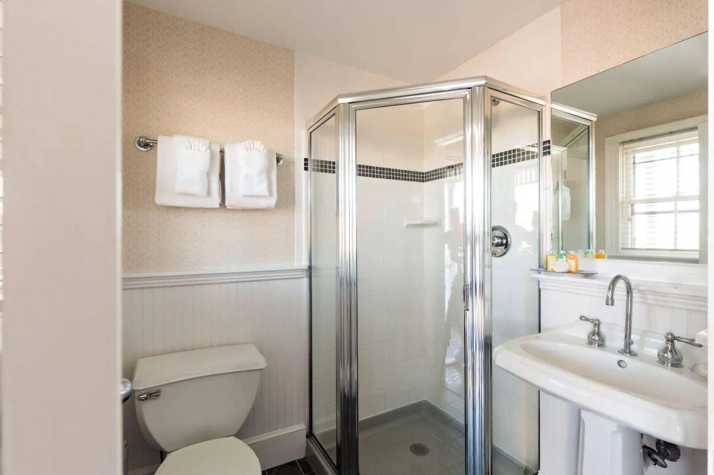 Brass Key Guesthouse Adults Only