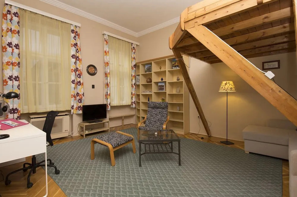 BPM - Comfortable Home Stay