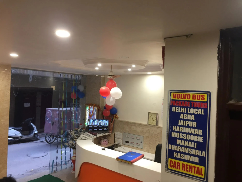 Hotel Tushar Continental