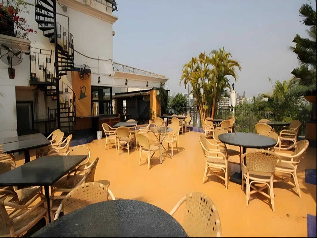 Hotel Karl Residency