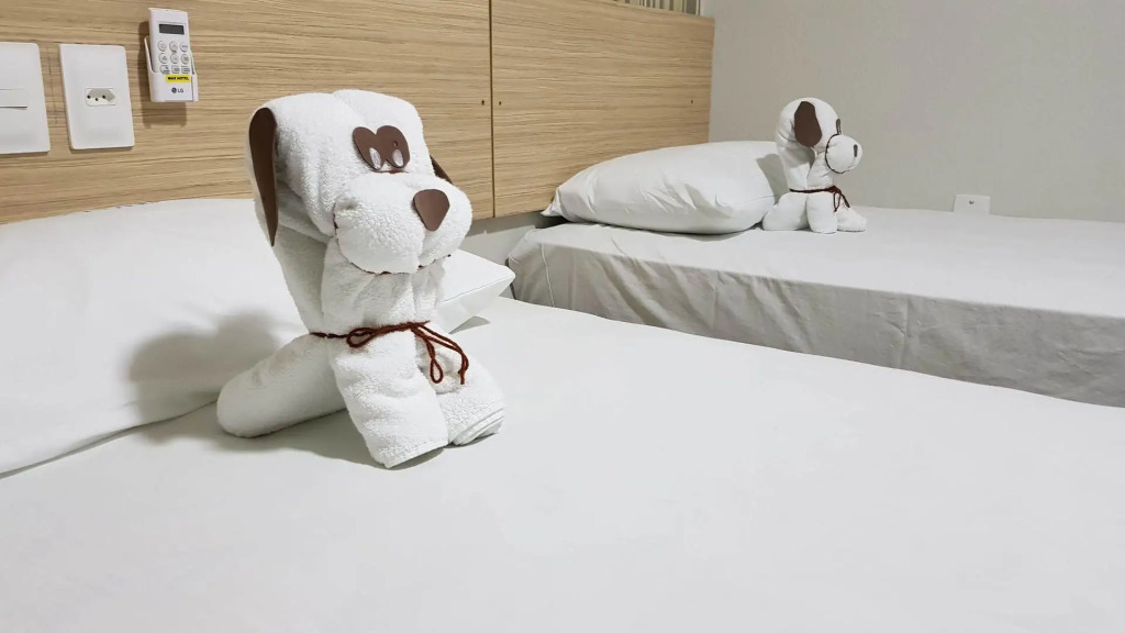 Max Hotel