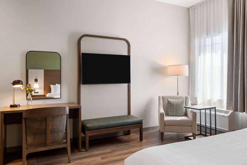 La Quinta Inn And Suites By Wyndham Lincoln