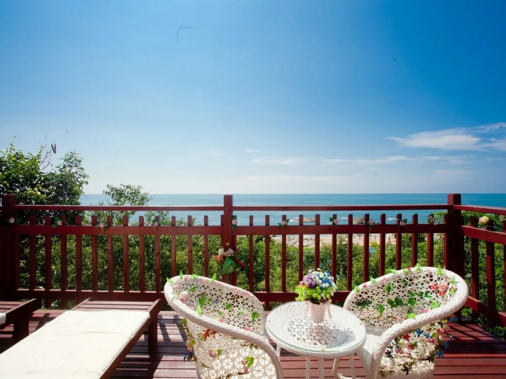 Moon Bay & Resort Sanya