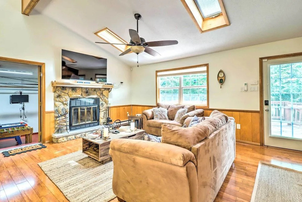 Walk to Wolf Run Lake: Cottage w/ Furnished Deck