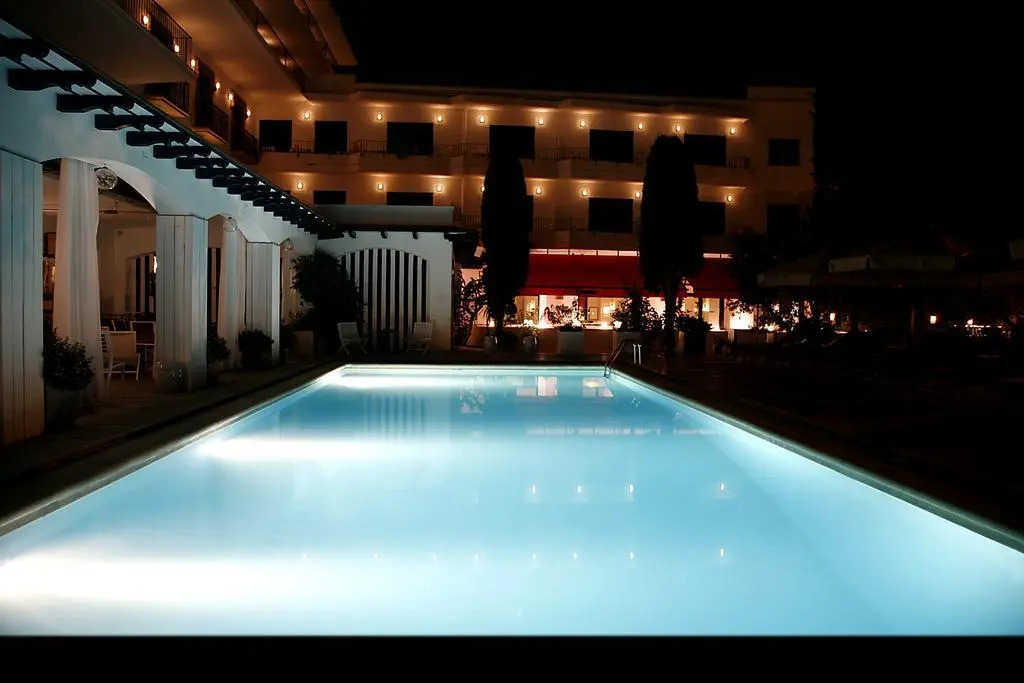 Hotel Trias