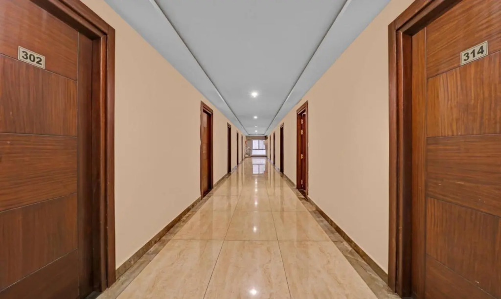Treebo Premium Runway Suites Near Prestige Tech Park