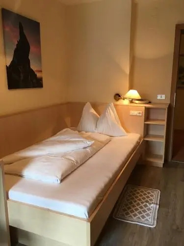 Hotel Cornelia