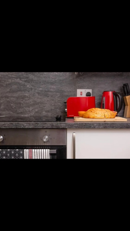 Polwarth Gardens Edinburgh Apartment