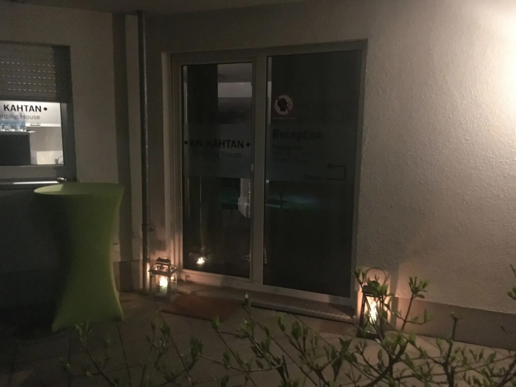 Kn Kahtan Boarding House