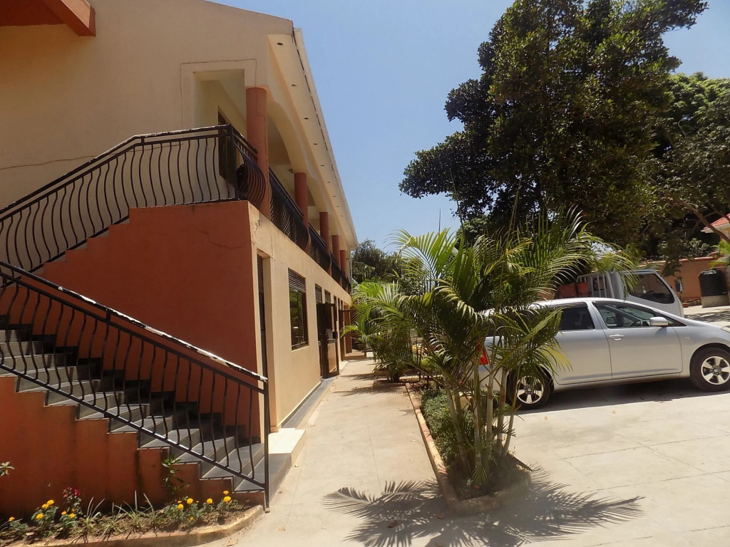 Etana Motel Kampala
