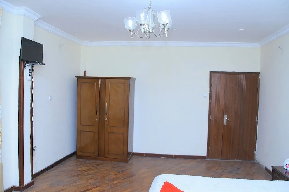 Tseder Pension