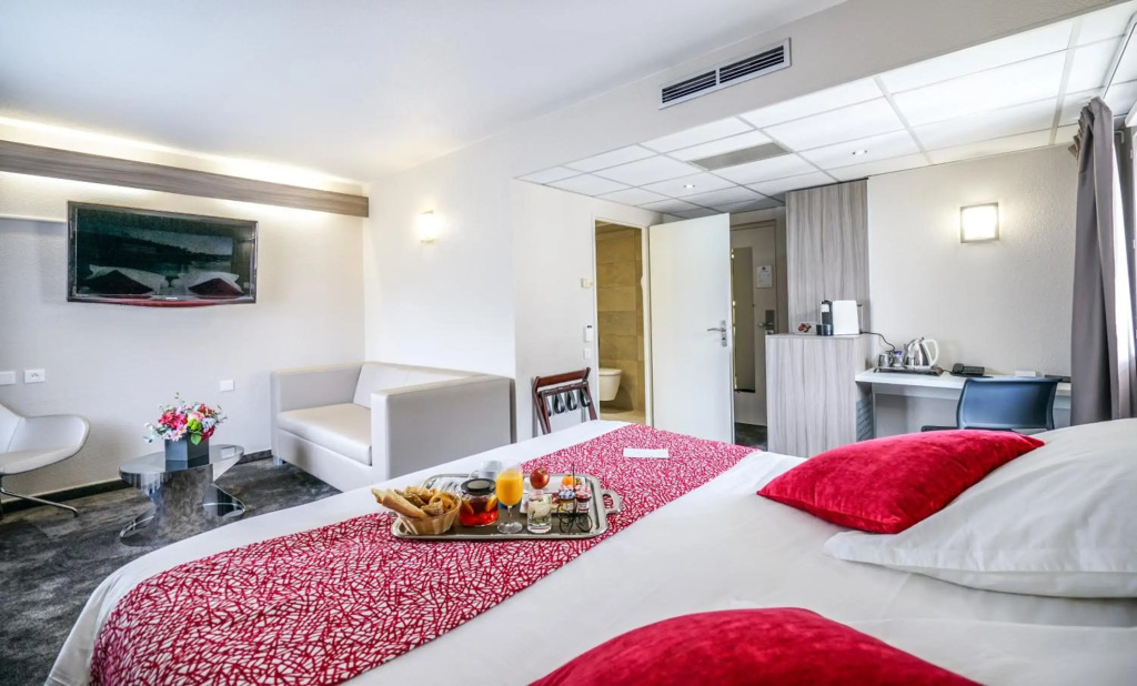 Ibis Styles Lyon Gorge de Loup Saphir