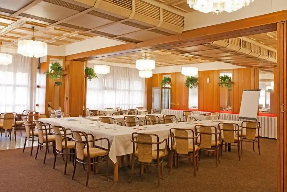 Hotel Merkur - Jablonec nad Nisou