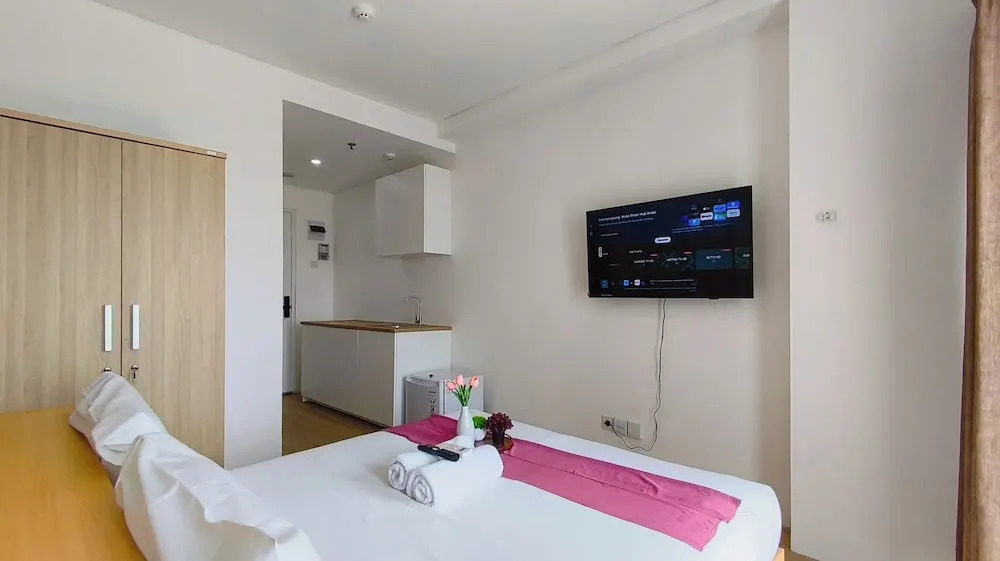 Studio Minimalist And Relaxing At Kyo Society Apartment