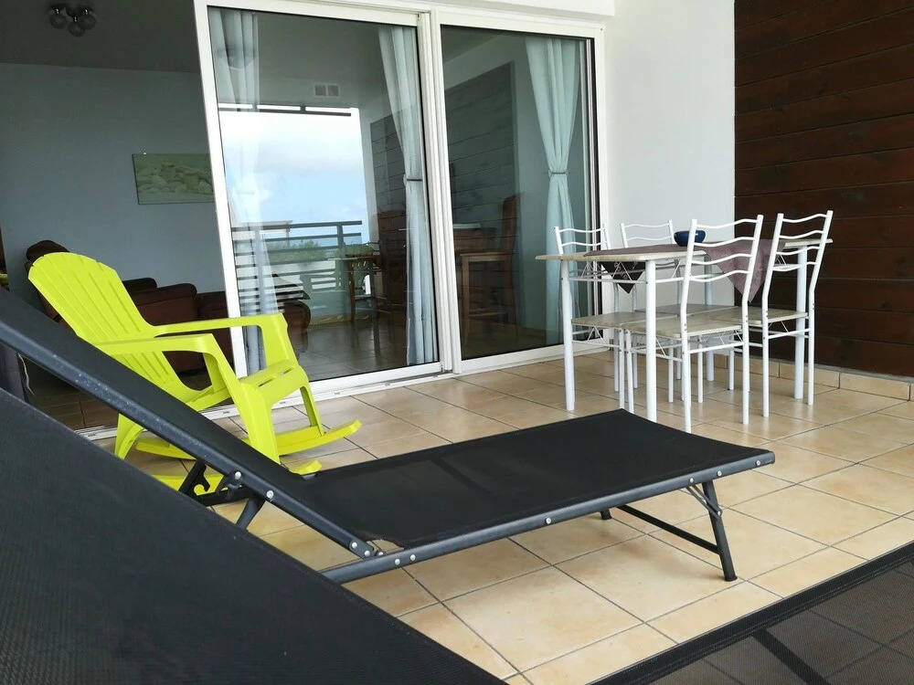 Apartment With 2 Bedrooms in Saint-pierre, With Wonderful sea View, Po