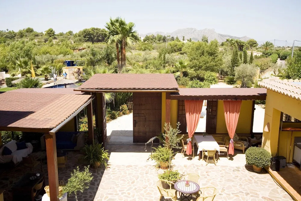 La Hacienda
