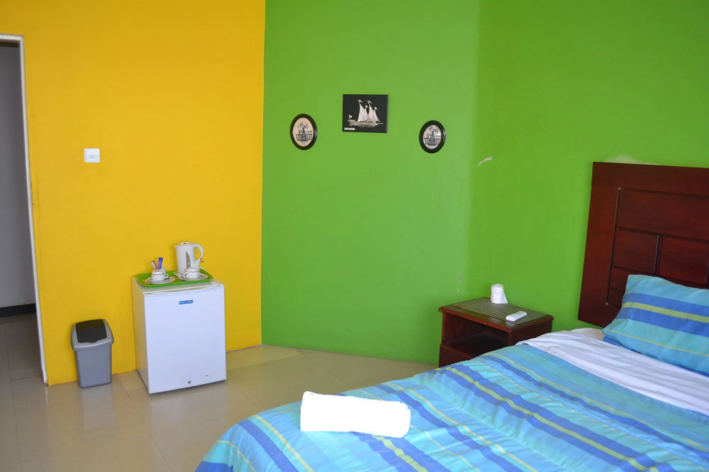 Honeybed Lodge