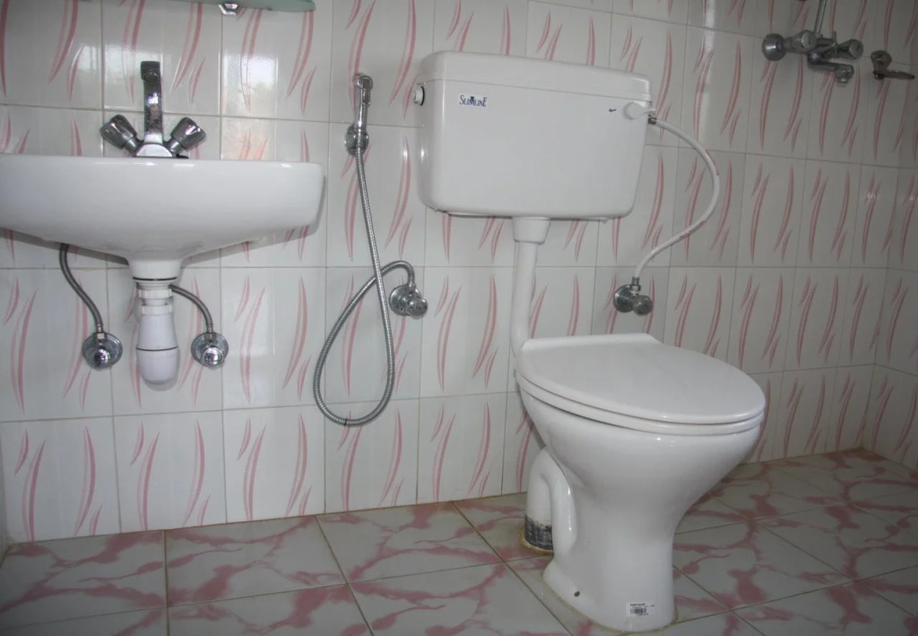 Hotel Family Home
