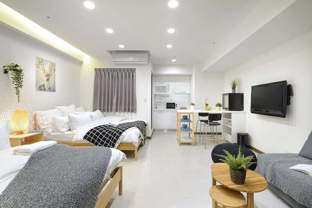 Ximending Florid House