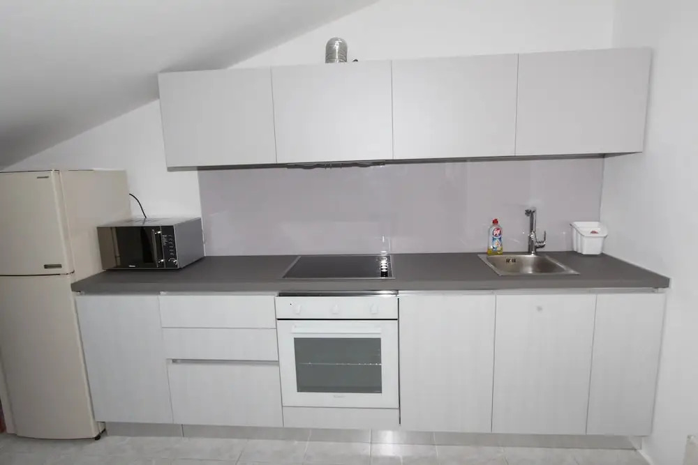 Rooms and Apartment Luana