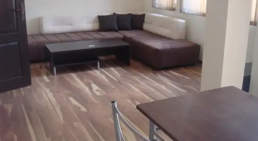 Ivatea Family Hotel