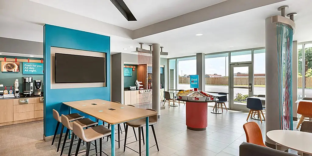 avid hotels Perry-National Fairground Area by IHG