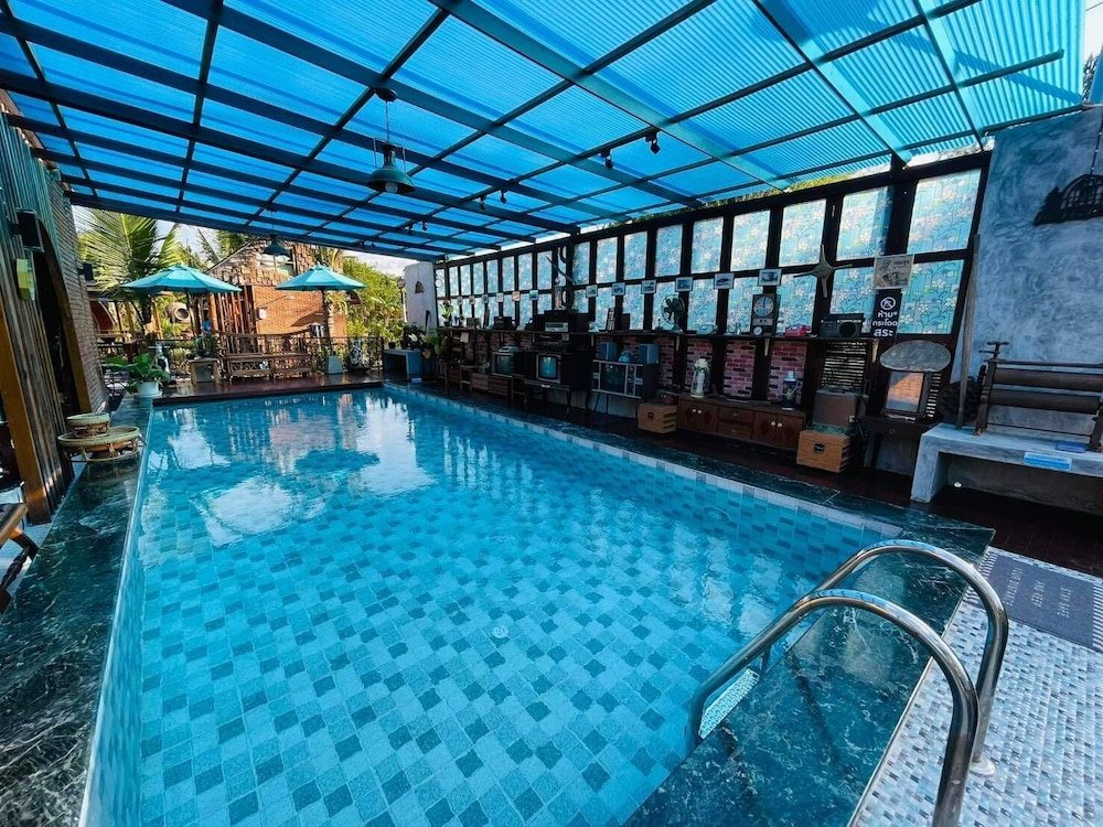 Plaiphu Pool Villas