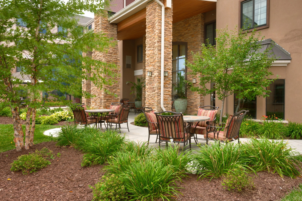 Staybridge Suites Omaha 80th and Dodge by IHG