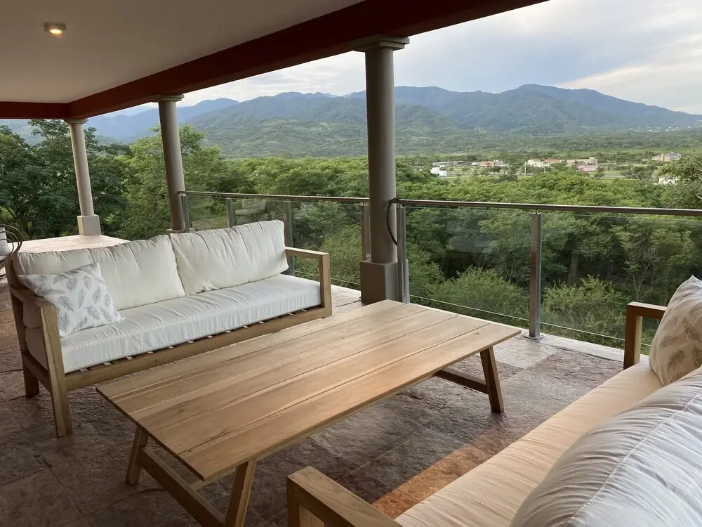 Hermosa Casa Con Increibles Vistas