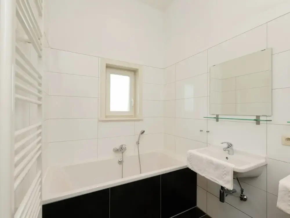 Lovely Villa in Durbuy with Hot Tub