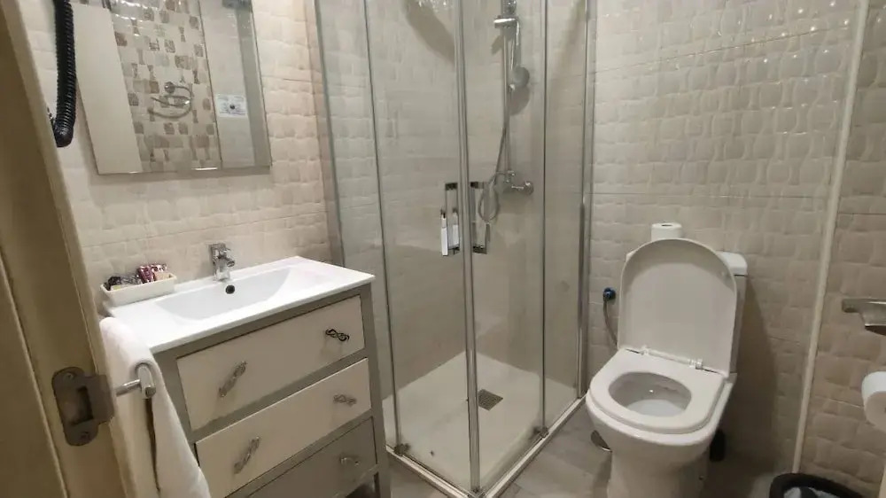 Hostal Flor de Lis - Lojo