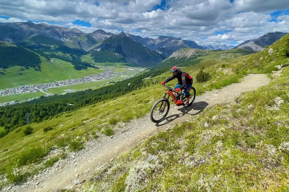 Wood House Livigno Ski in - Ski out 10m