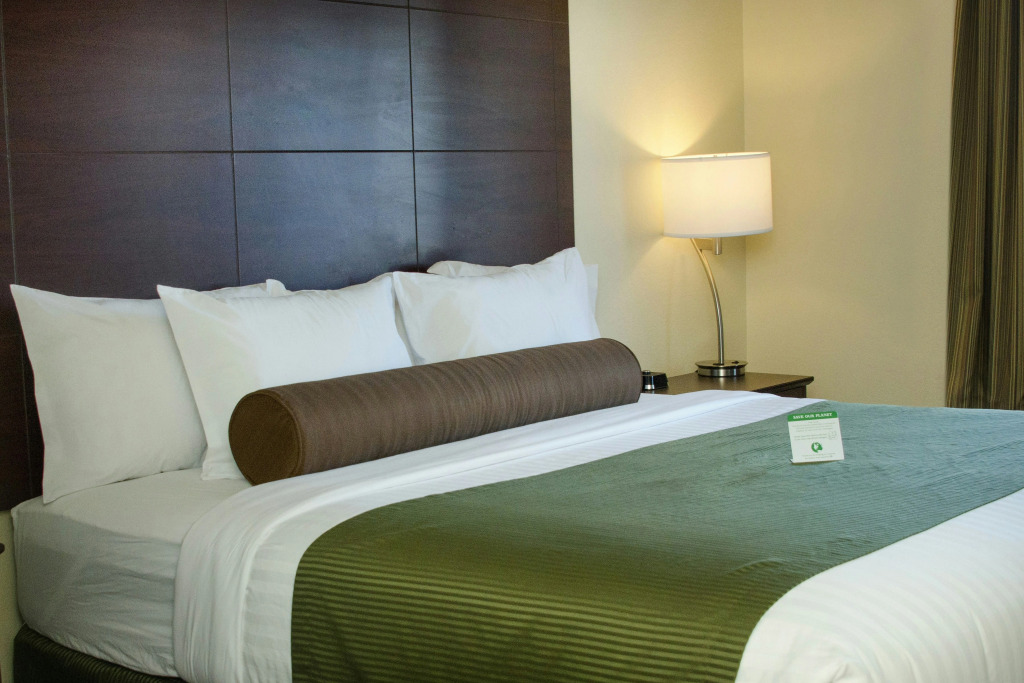 Cobblestone Inn & Suites - Soda Springs