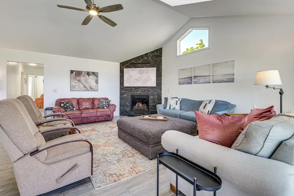 Anacortes Home w/ Views of Puget Sound