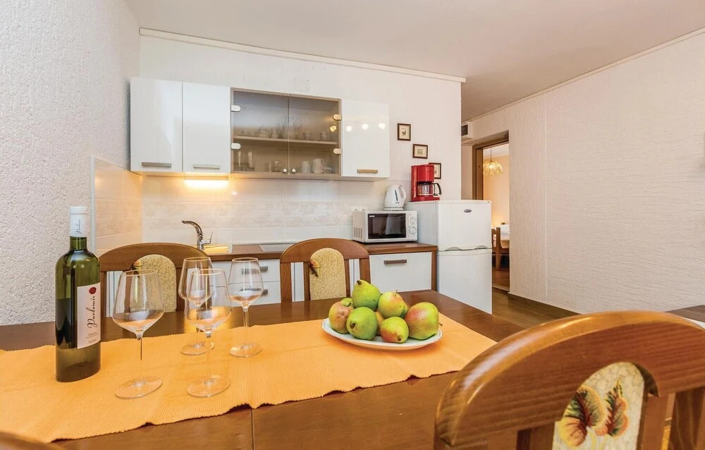 Amazing Home in Novi Vinodolski With Wifi and 2 Bedrooms