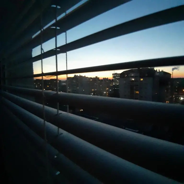 Василя Стуса 10 City Rooms