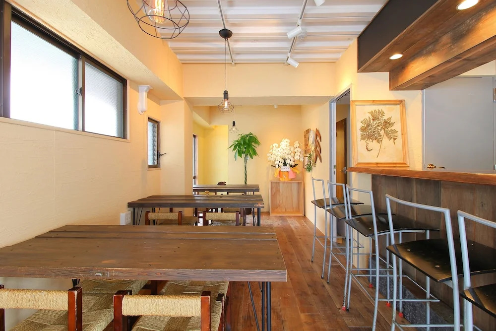 Koru Takanawa Gateway Hostel Cafe&Bar
