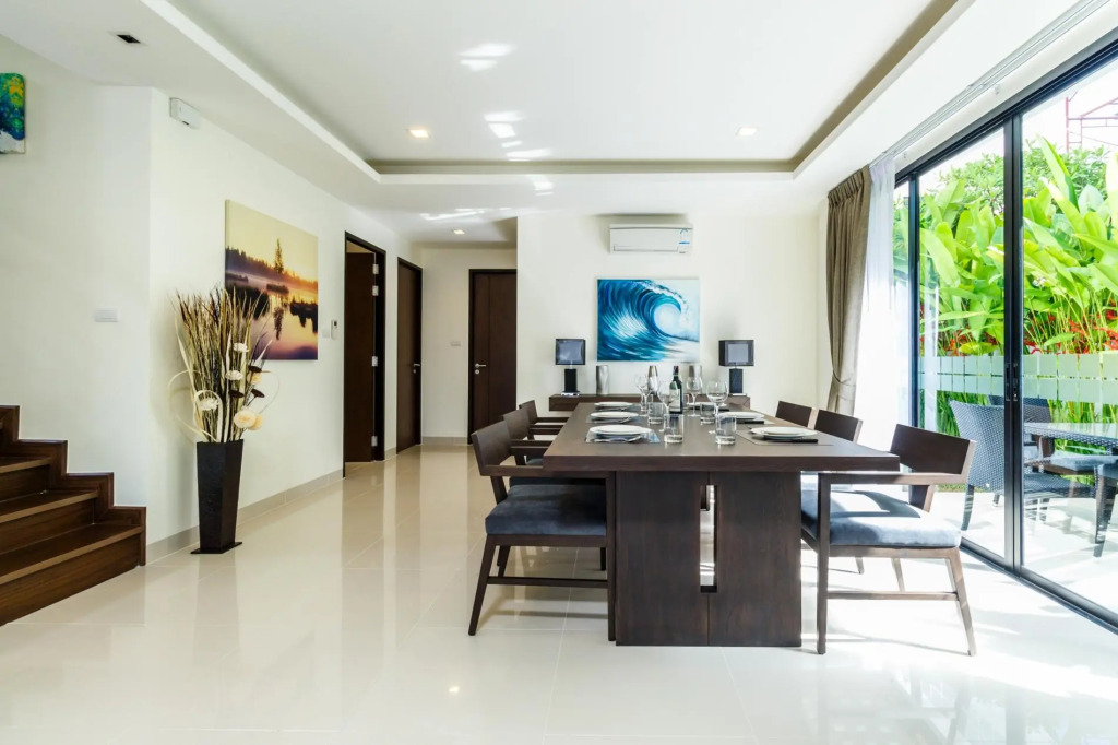 LP109 - Private pool and garden 5 bedroom villa in Laguna!