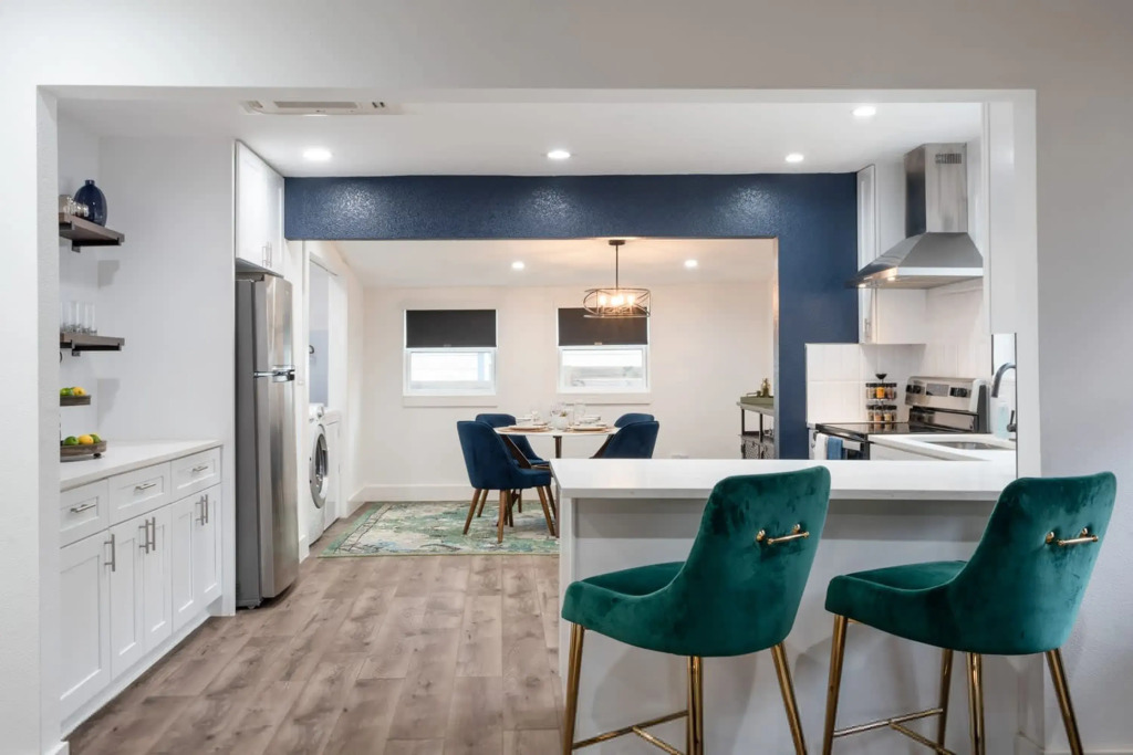 East Austin Bungalow w Backyard Near Golf Course