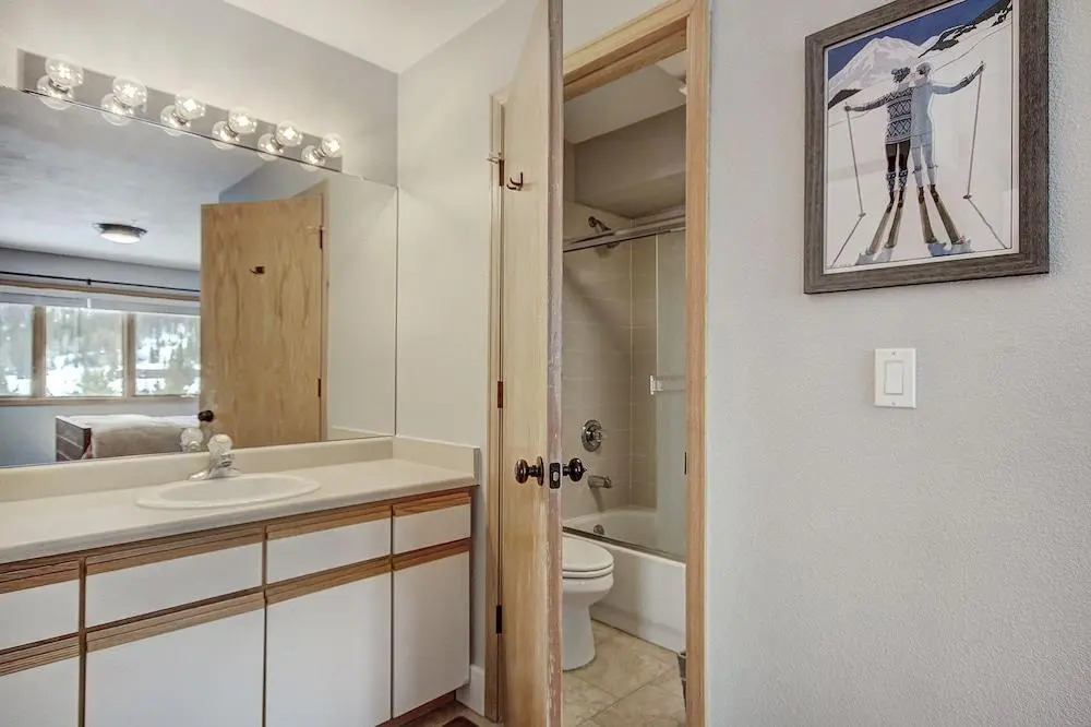 C212 Cinnamon Ridge 2 Bedroom Condo by RedAwning