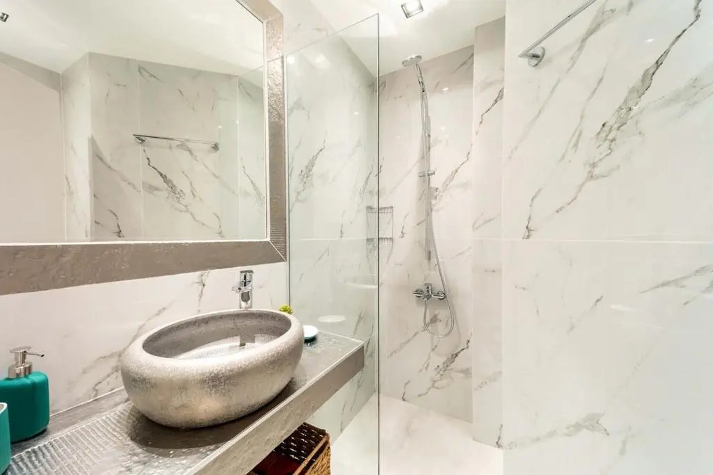 Galleries Elegant Suites