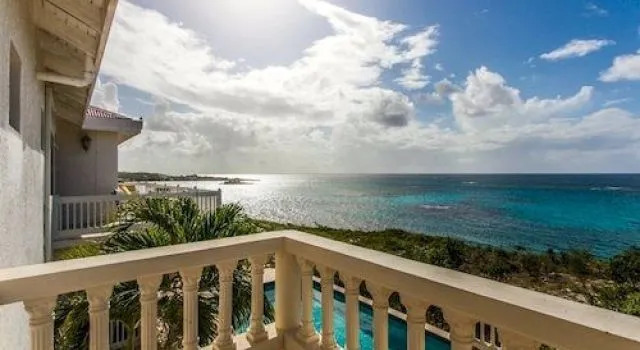 Anguilla Breeze