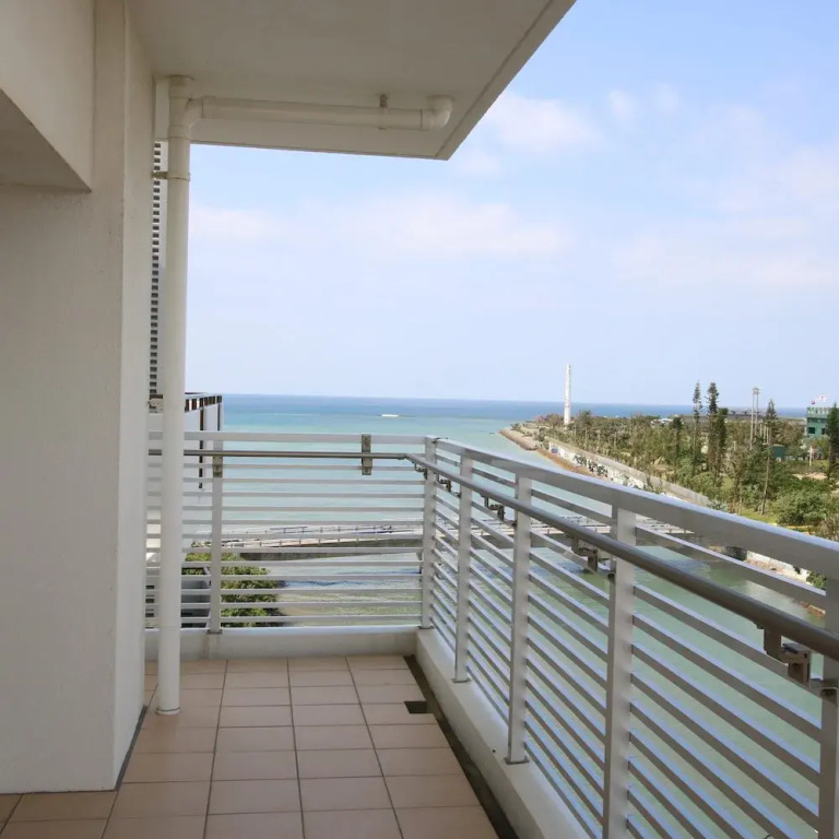 Araha Blue Resort 6F