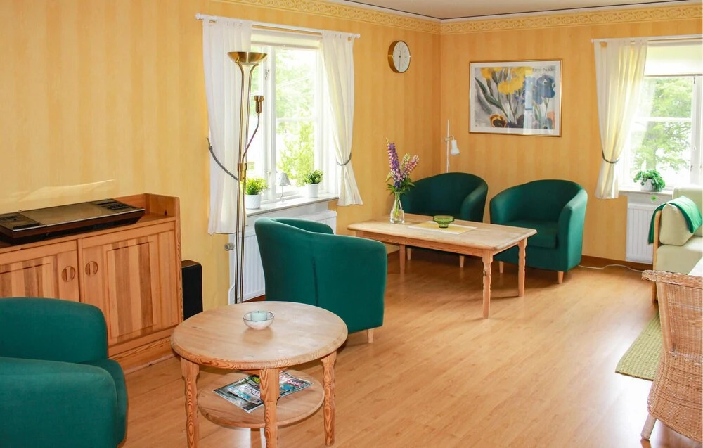 Nice Home In Urshult With Wifi