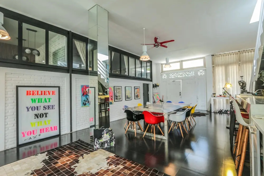 Villa Delapan Seminyak