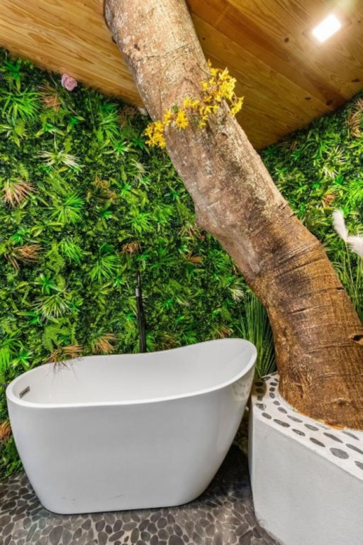 Epic Treehouse Villa - Pool - Jacuzzi - Pickleball